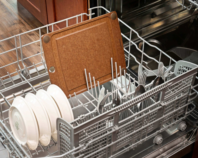 All-in-One Nutmeg Cutting Board Size 12x9 in Dishwasher